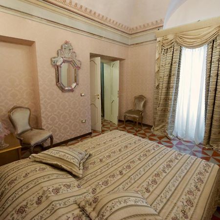 Palazzo Tilli Casoli  外观 照片