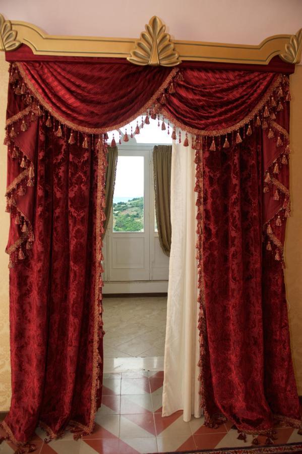Palazzo Tilli Casoli  外观 照片
